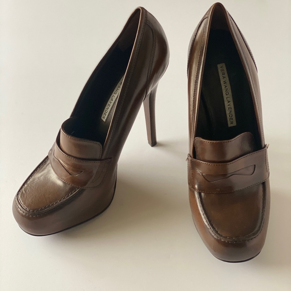 Vera Wang loafer style 4.5in heels